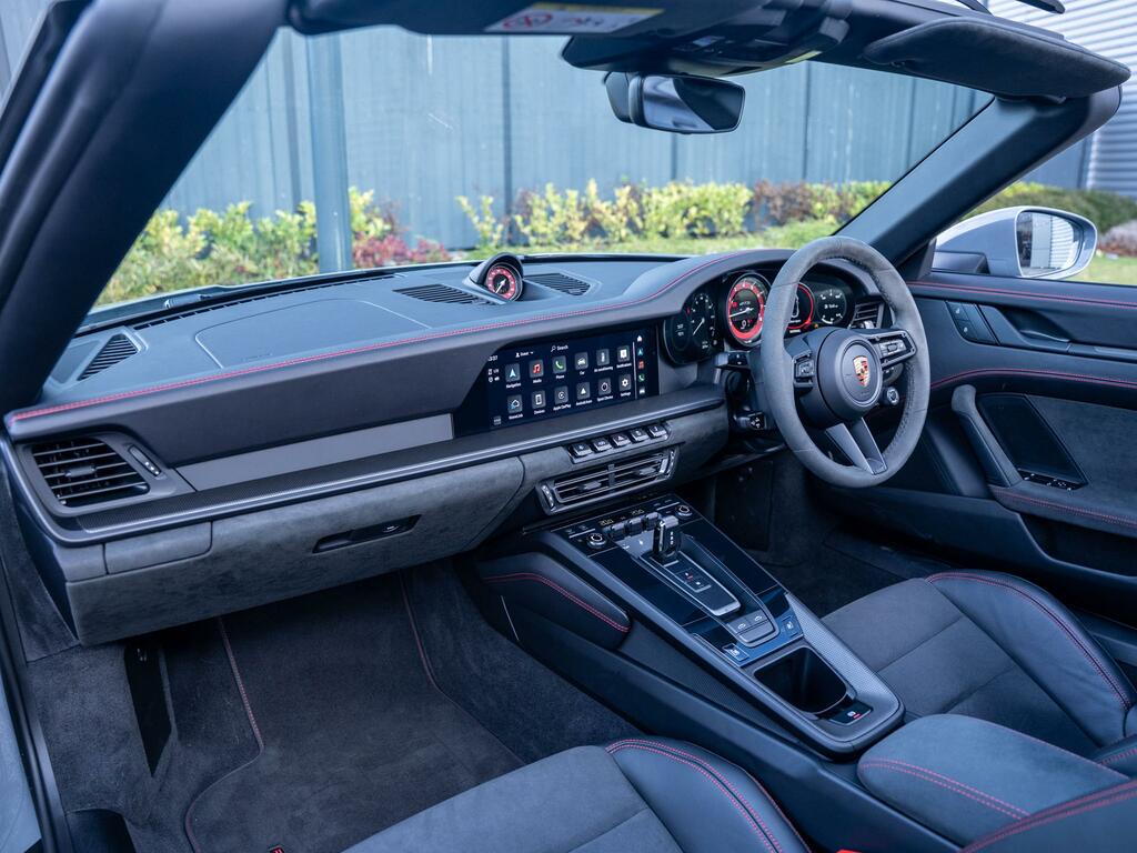 Porsche 911 992 4S Targa Euro 6 Green #3