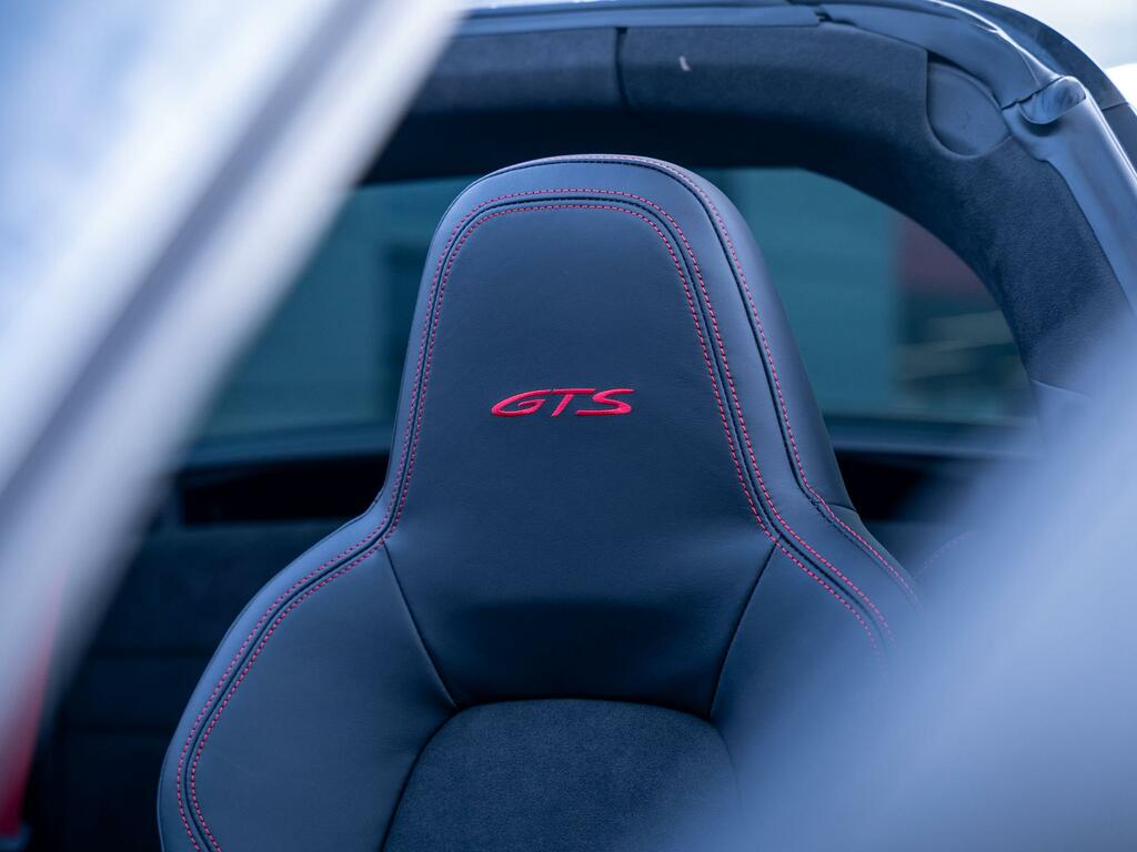 Porsche 911 992 4S Targa Euro 6 Green #18