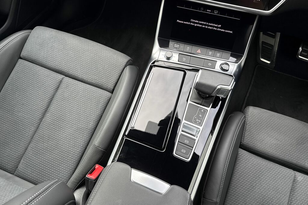 Audi A6 Saloon 50 Tfsi E Quattro Sport S Tronic Black #24