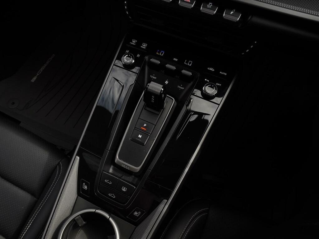 Porsche 911 Gts T-hybrid Pdk 2024 Grey #36