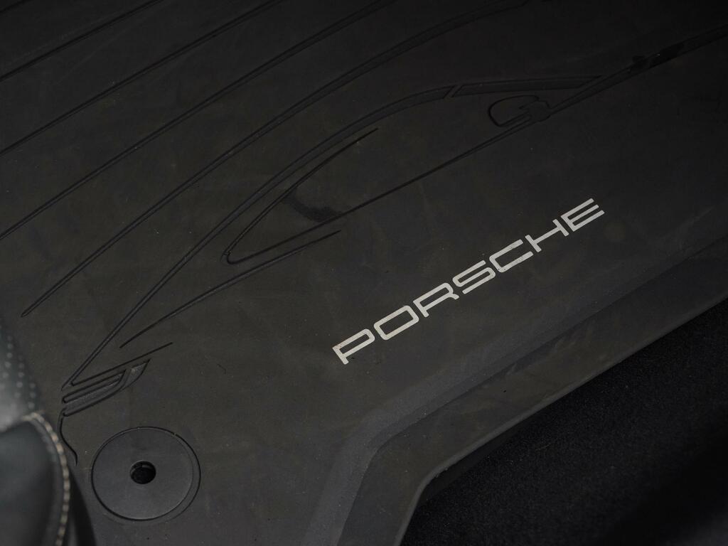 Porsche 911 Gts T-hybrid Pdk 2024 Grey #40
