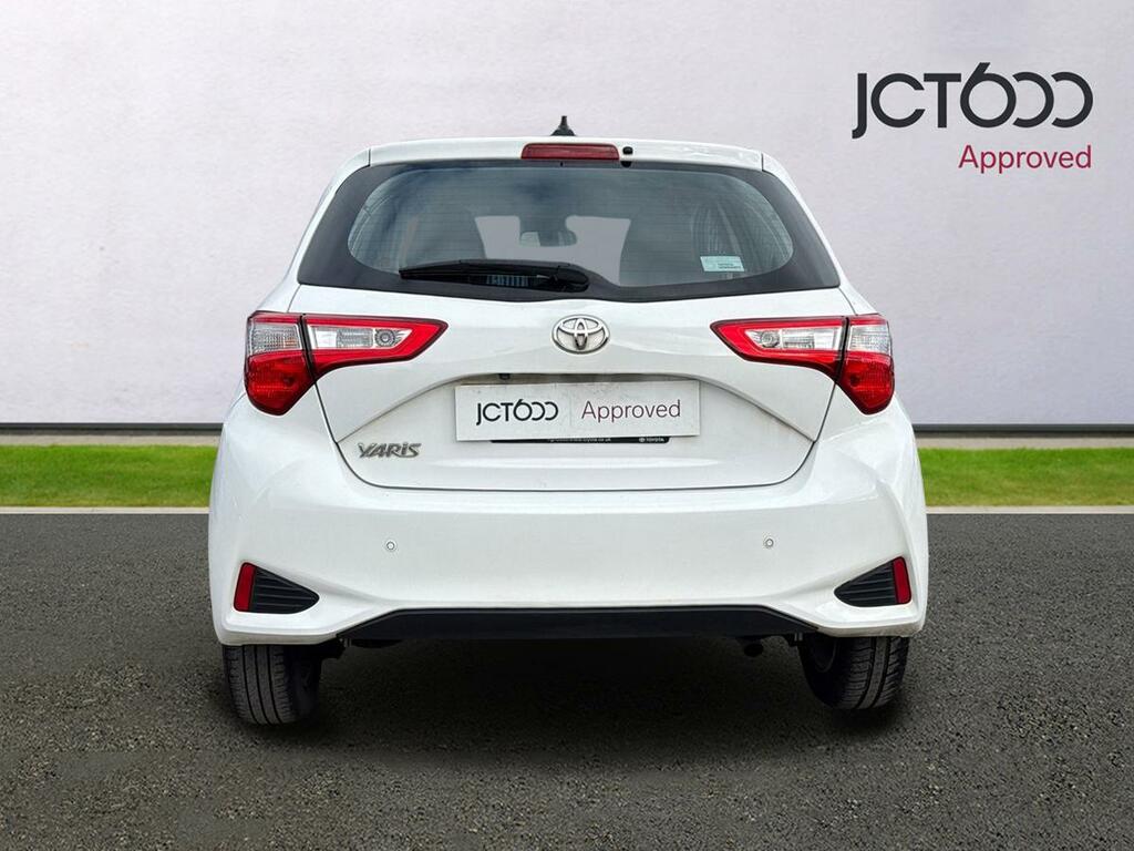 Toyota Yaris 1.5 Vvt-i Icon Tech 5-Dr Red #7