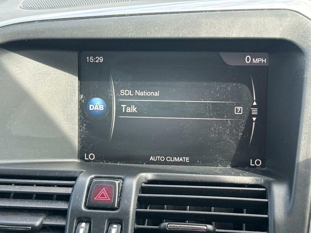 Volvo XC60 D4 190 Se Nav Geartronic Leather Black #13