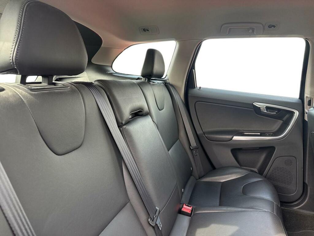 Volvo XC60 D4 190 Se Nav Geartronic Leather Black #9
