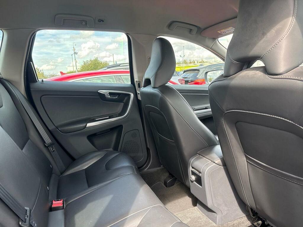 Volvo XC60 D4 190 Se Nav Geartronic Leather Black #23