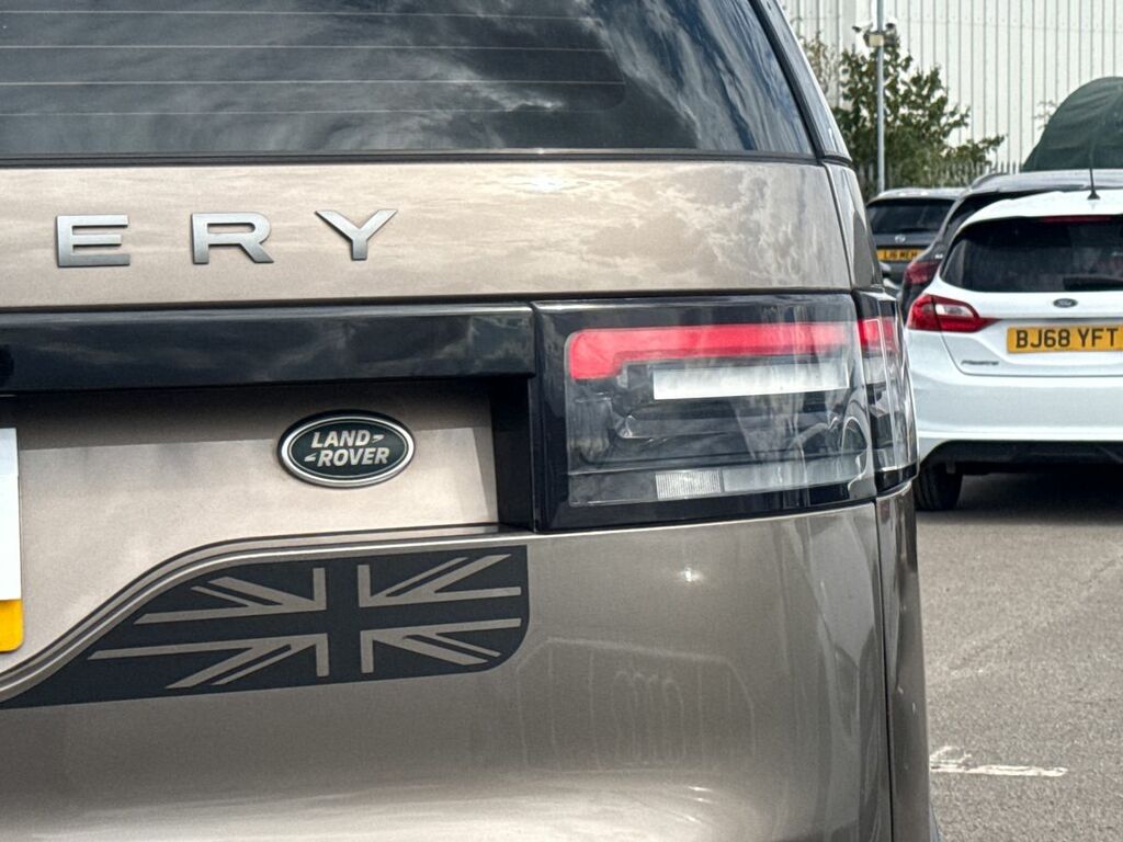 Land Rover Discovery 3.0 Td V6 First Edition Suv 4Wd Eu Silver #18