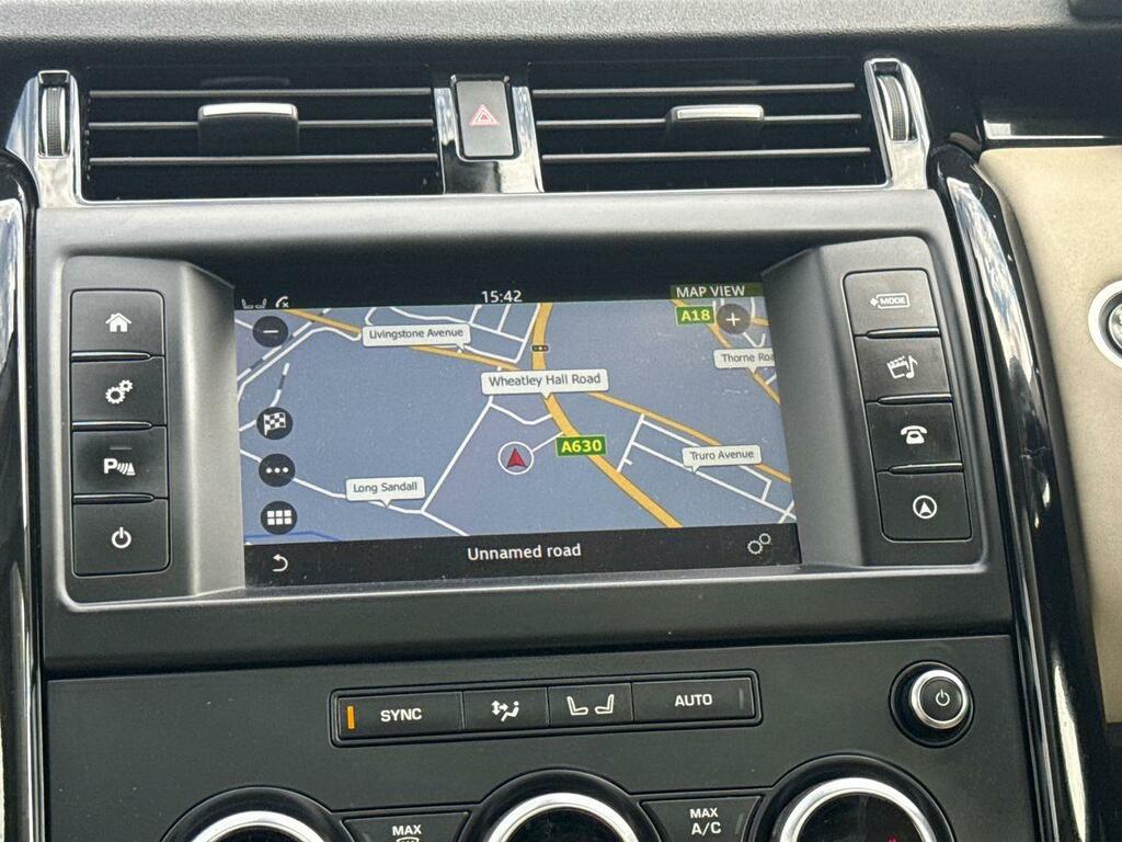 Land Rover Discovery 3.0 Td V6 First Edition Suv 4Wd Eu Silver #14