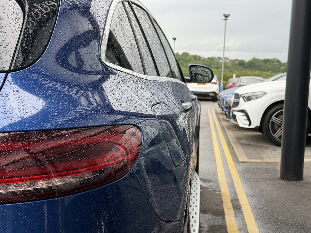 Mercedes-Benz EQC Eqc 400 Amg Line Grey #17