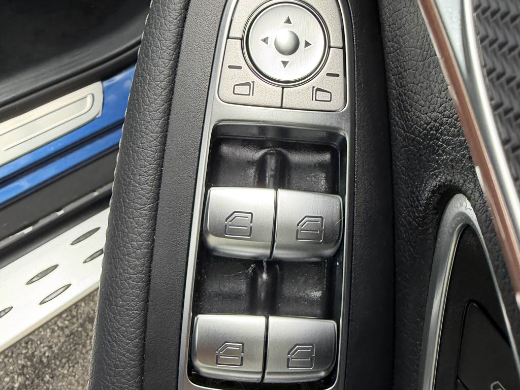 Mercedes-Benz EQC Eqc 400 Amg Line Grey #22