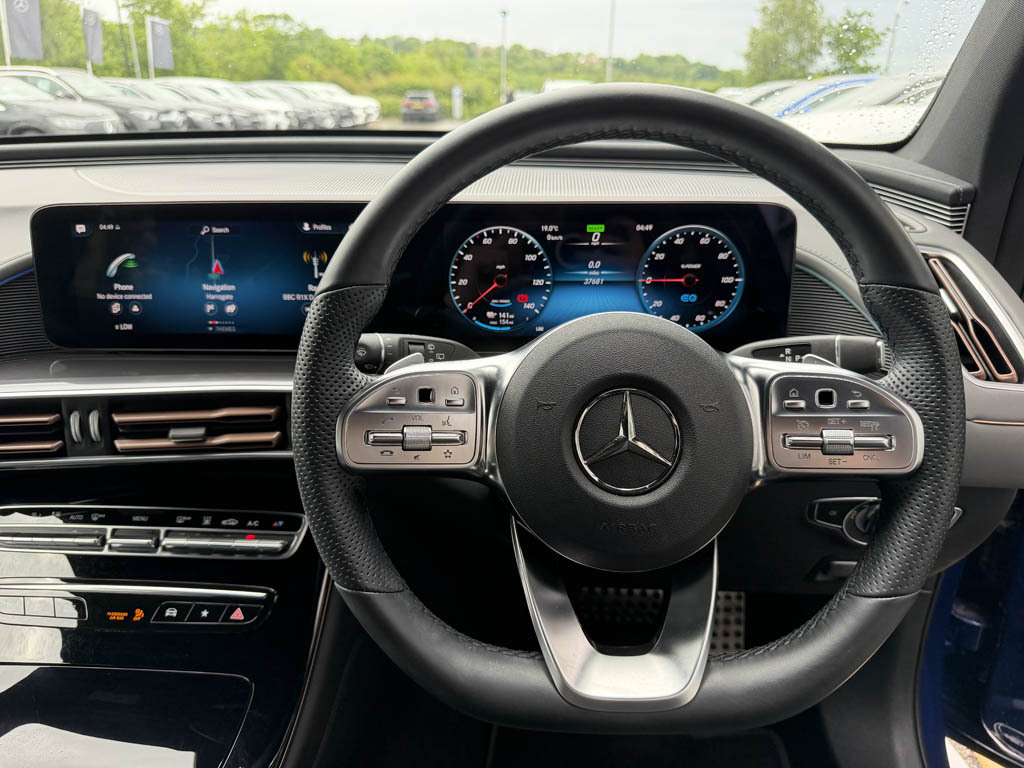 Mercedes-Benz EQC Eqc 400 Amg Line Grey #42