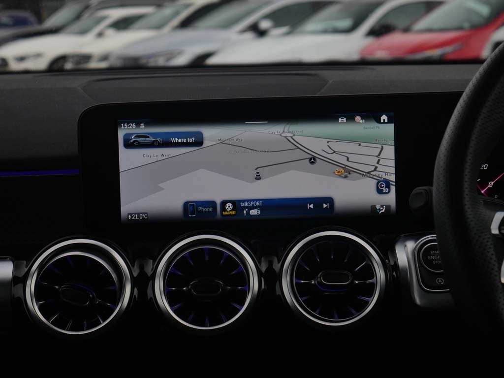 Mercedes-Benz GLB Class Glb 200 Sport Executive 7G-tronic Black #45