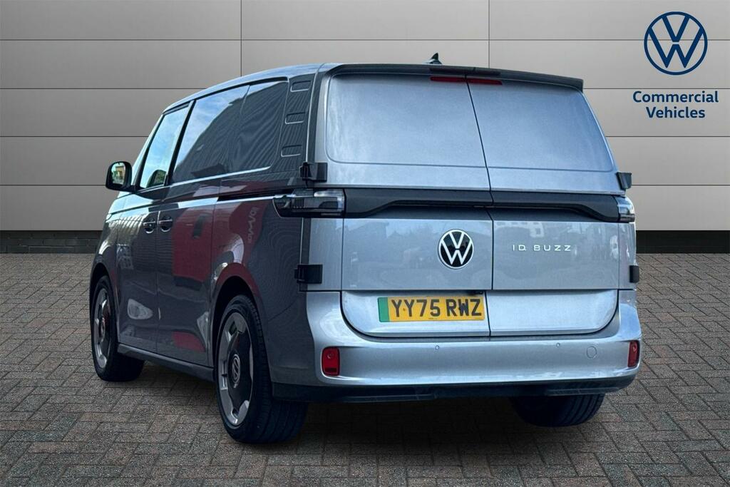 Volkswagen ID.Buzz 210Kw Style Pro 86Kwh Lwb 6 Seat Blue #3