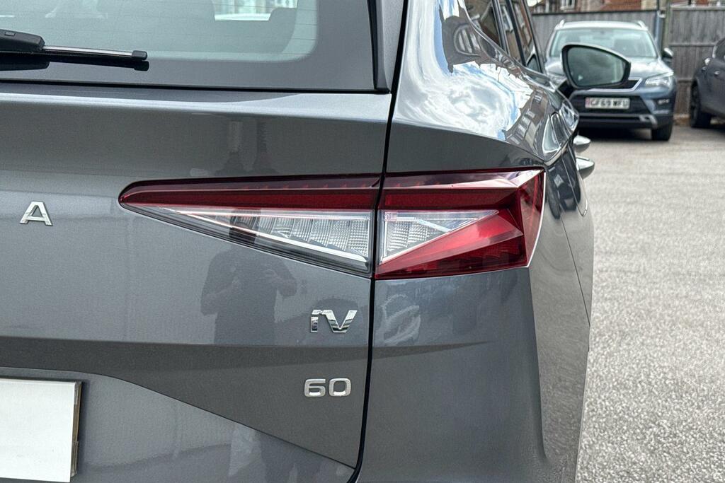 Skoda ENYAQ Coup Iv E 204Ps 80 Sportline Plus Red #18