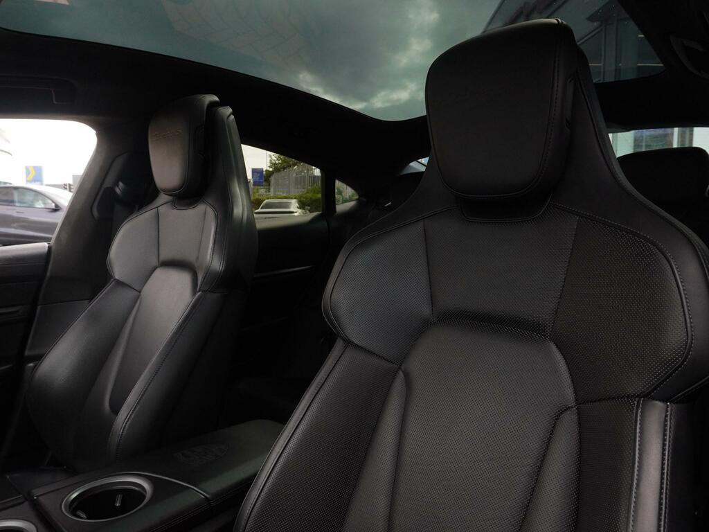 Porsche Taycan 79.2Kwh Saloon Grey #10