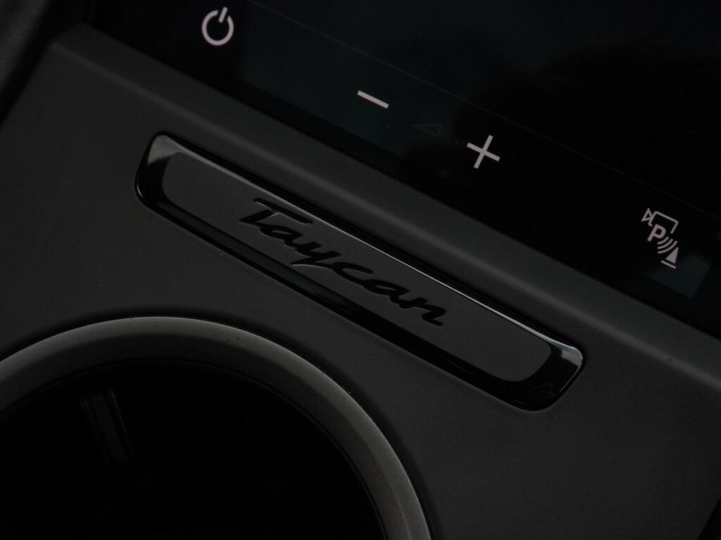Porsche Taycan 79.2Kwh Saloon Grey #45