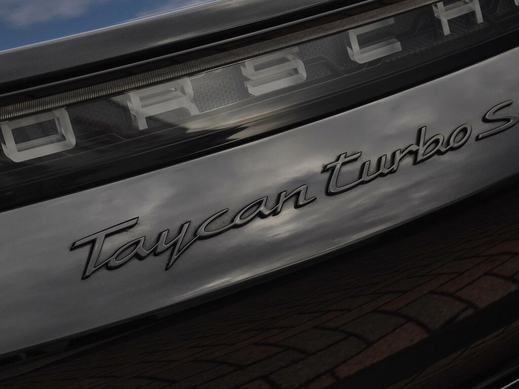 Porsche Taycan 79.2Kwh Saloon Grey #28