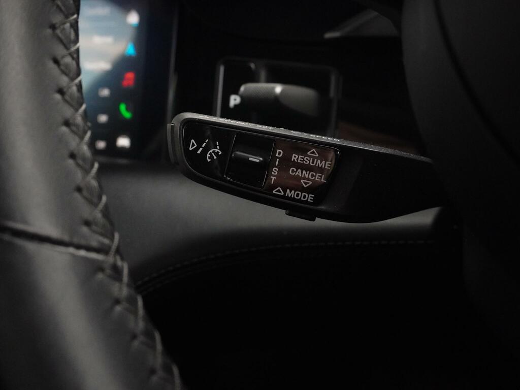 Porsche Taycan 79.2Kwh Saloon Grey #41