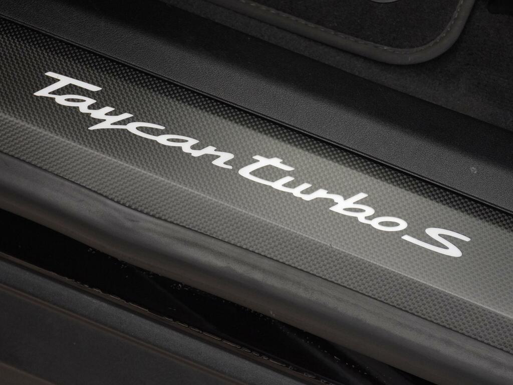 Porsche Taycan 79.2Kwh Saloon Grey #27