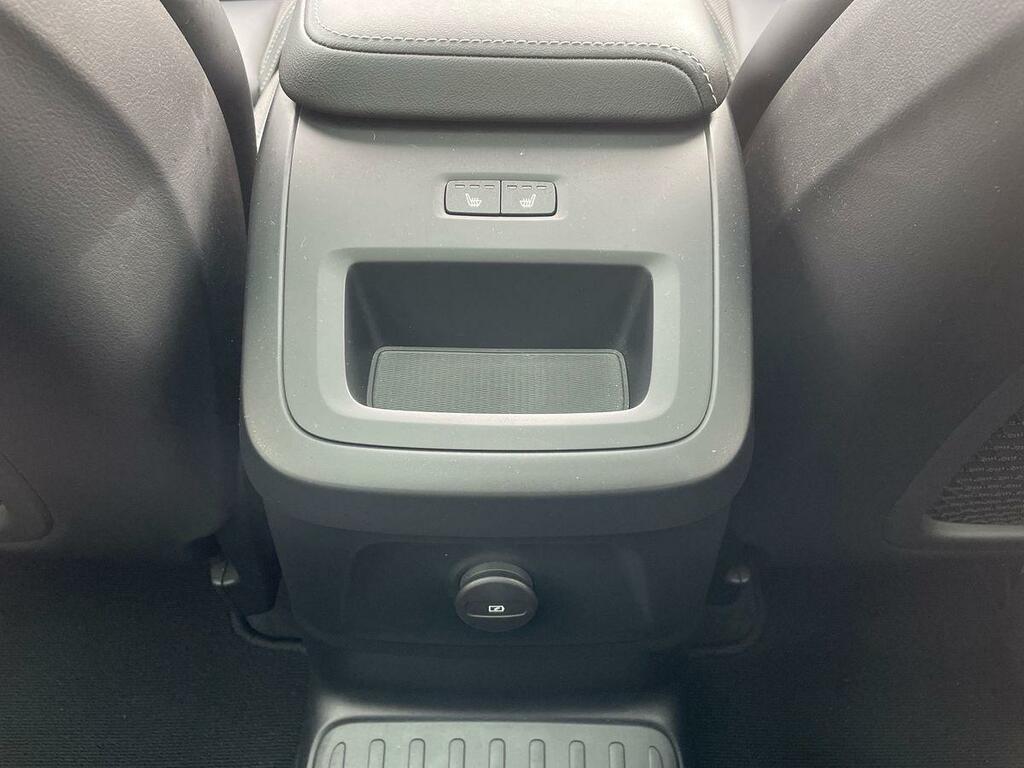 Volvo XC60 Recharge Inscription Expression, T6 Awd Plug-in Hy Black #29