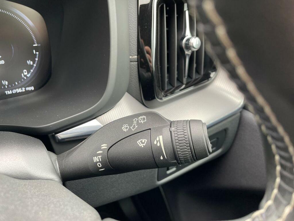 Volvo XC60 Recharge Inscription Expression, T6 Awd Plug-in Hy Black #44