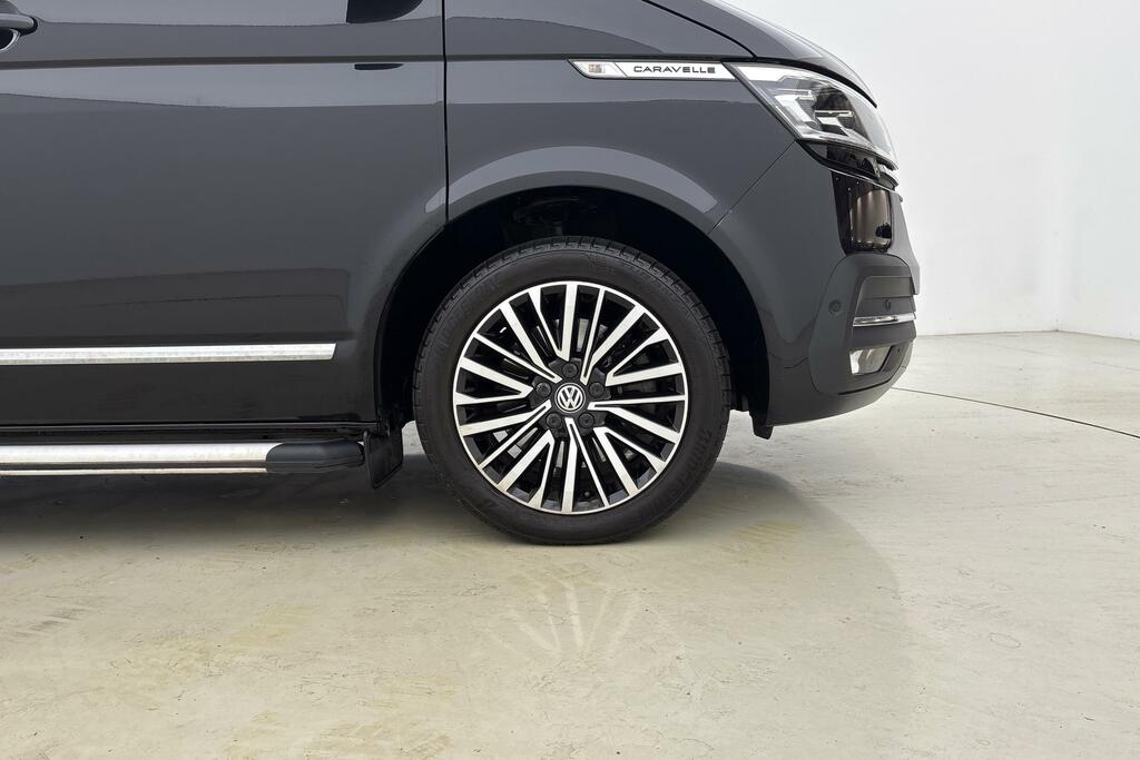 Volkswagen Caravelle Executive Swb 2.0 Tdi 150Ps Dsg 1,968 cc Grey #5