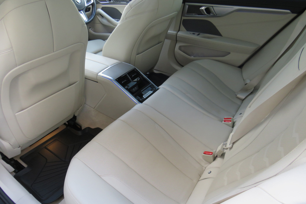 BMW 8 Series 840I 333 Sdrive M Sport Blue #40
