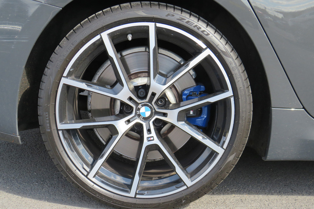 BMW 8 Series 840I 333 Sdrive M Sport Blue #9