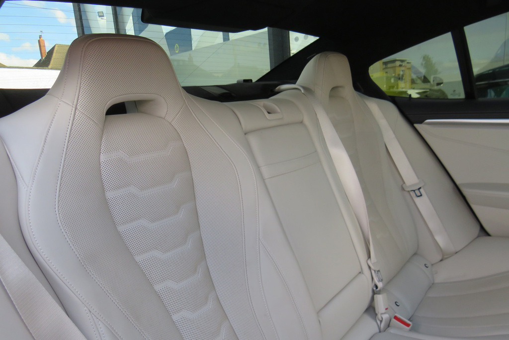 BMW 8 Series 840I 333 Sdrive M Sport Blue #36