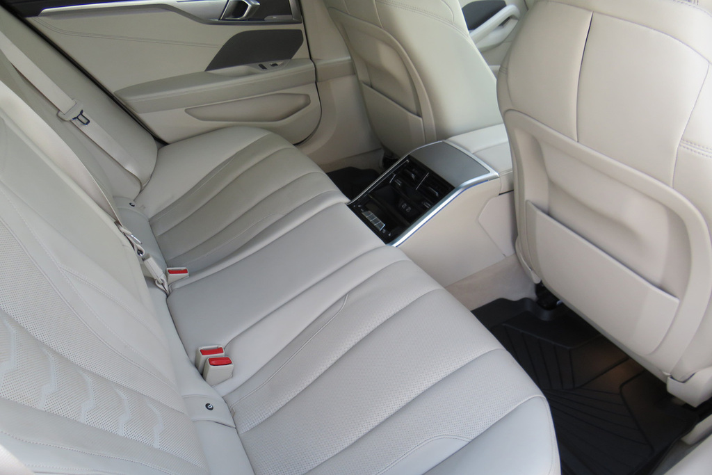 BMW 8 Series 840I 333 Sdrive M Sport Blue #34