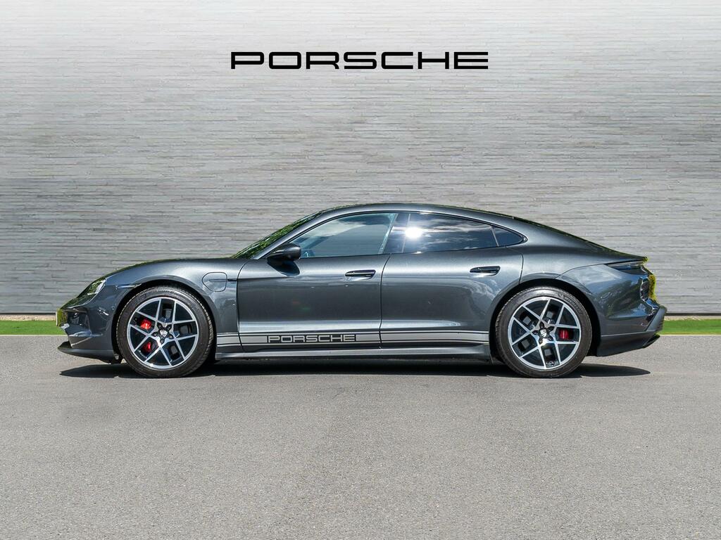 Porsche Taycan 520Kw Turbo 105Kwh Black #5