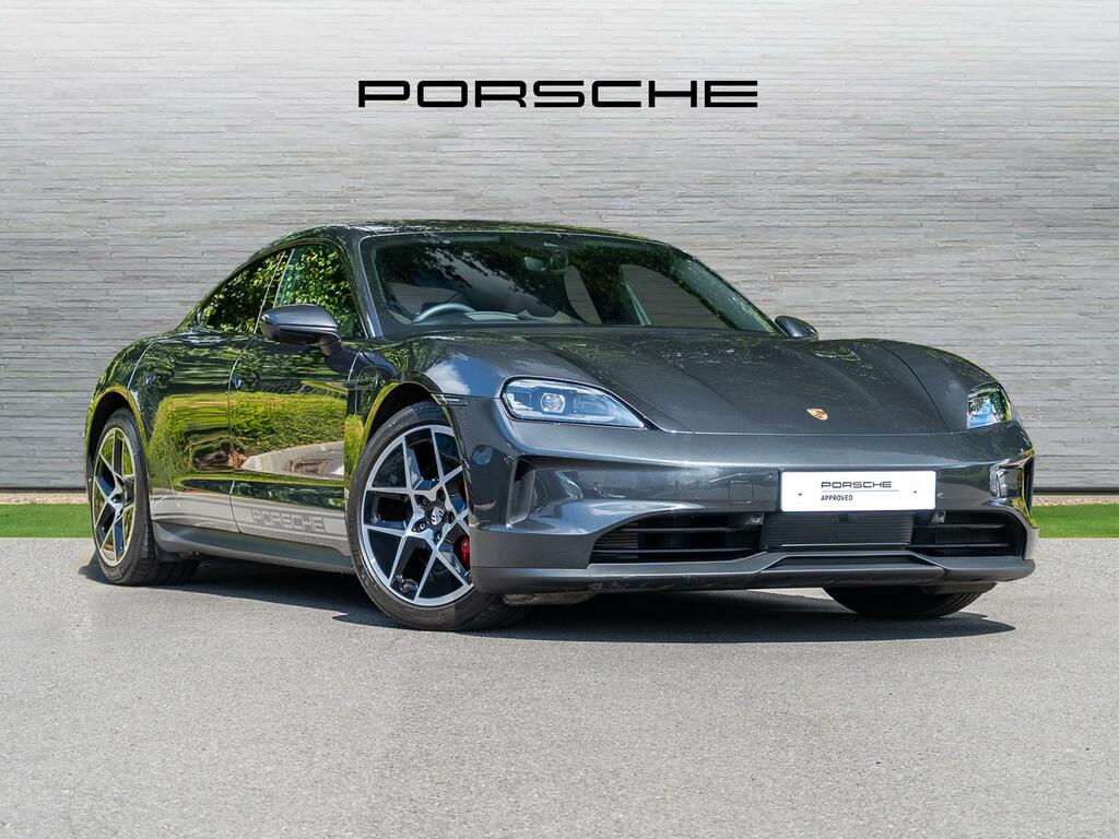 Porsche Taycan 520Kw Turbo 105Kwh Black #1