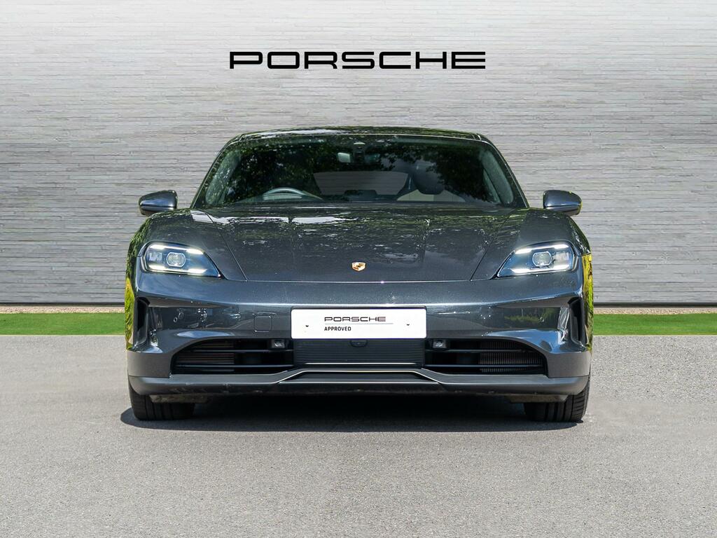 Porsche Taycan 520Kw Turbo 105Kwh Black #6