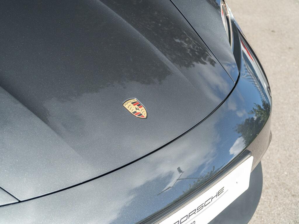 Porsche Taycan 520Kw Turbo 105Kwh Black #30