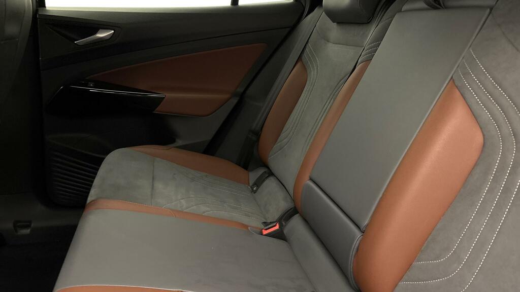 Volkswagen ID.4 109Kw Life Pure 52Kwh Grey #7