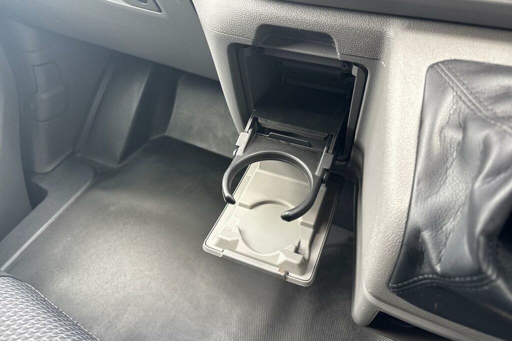 Volkswagen Transporter 2.0 Tdi 150 Startline Kombi Dsg Slider Grey #42
