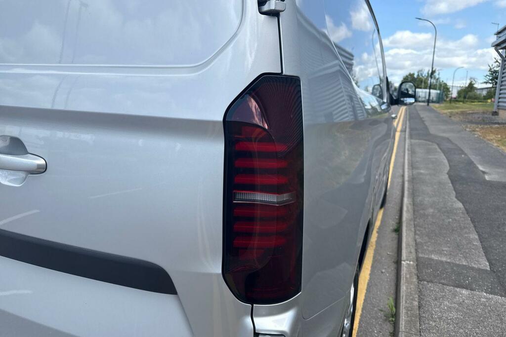 Volkswagen Transporter 2.0 Tdi 150 Startline Kombi Dsg Slider Grey #18