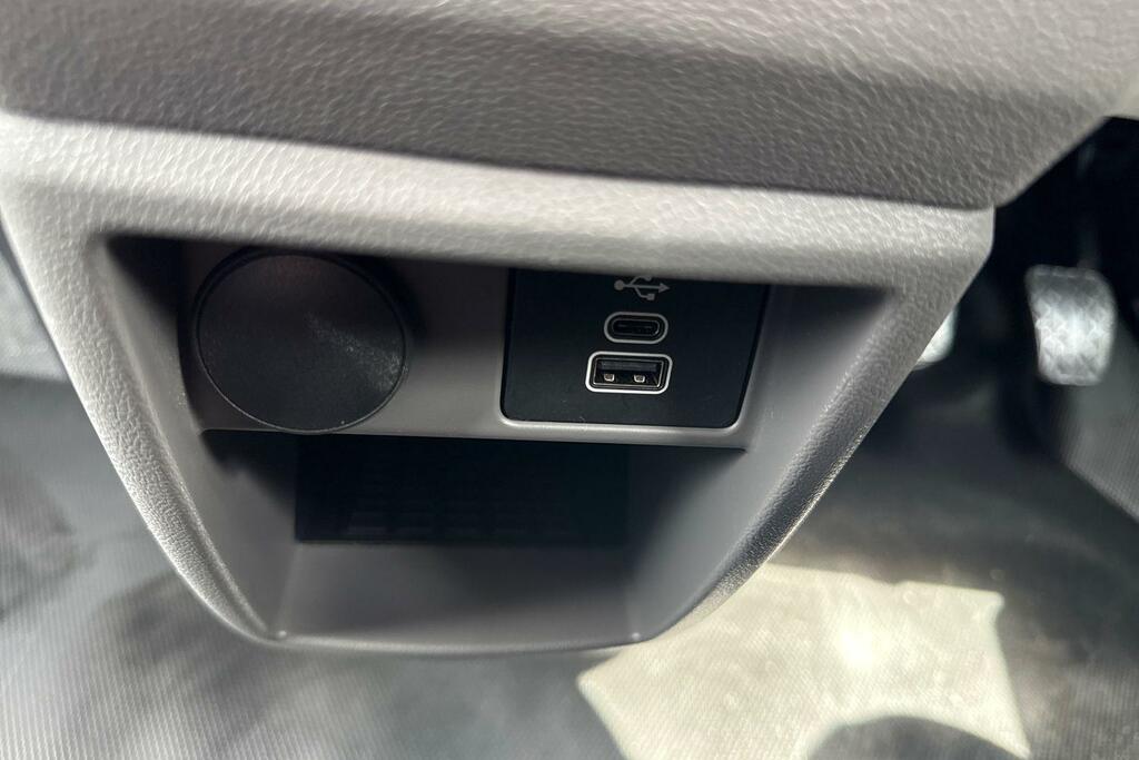 Volkswagen Transporter 2.0 Tdi 150 Startline Kombi Dsg Slider Grey #44