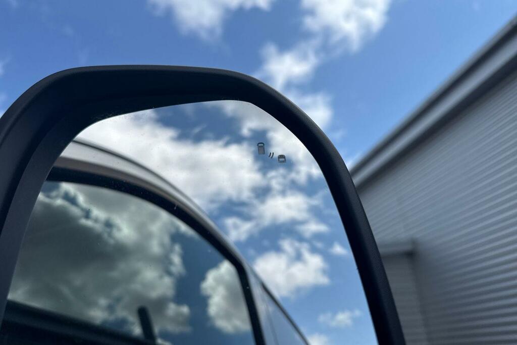 Volkswagen Transporter 2.0 Tdi 150 Startline Kombi Dsg Slider Grey #32