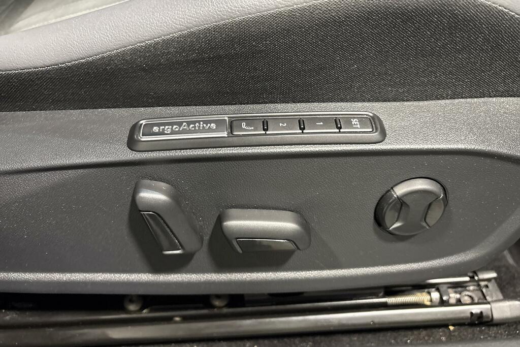 Volkswagen ID.5 220Kw 4Motion Gtx Style 77Kwh 299 Ps Grey #21