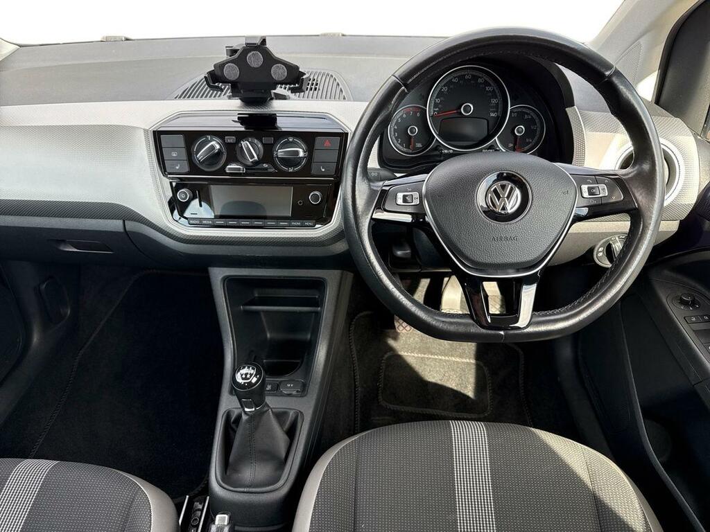 Volkswagen Up Volkswagen Up By Beats, 1.0 5Dr, One Owner White #11