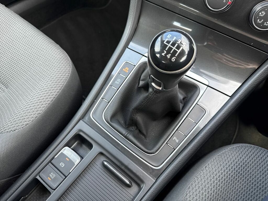 Volkswagen Golf Volkswagen Golf Gt 1.5 Tsi Evo 130Ps 6-Speed Manua White #29