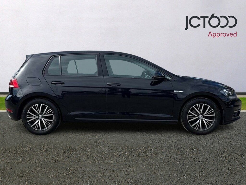 Volkswagen Golf Volkswagen Golf Gt 1.5 Tsi Evo 130Ps 6-Speed Manua White #4
