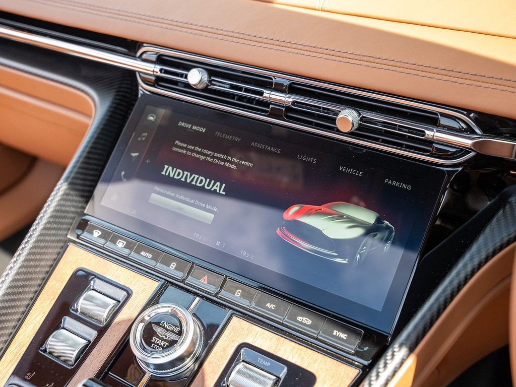 Aston Martin DB12 4.0 V8 Volante Euro 6 Ss 680 P Black #11