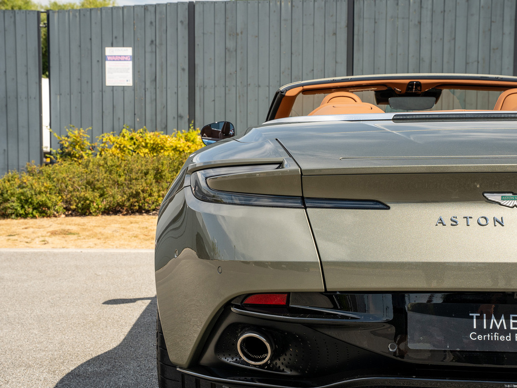 Aston Martin DB12 4.0 V8 Volante Euro 6 Ss 680 P Black #34