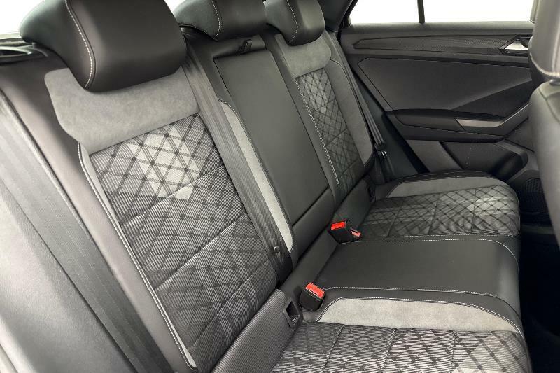 Volkswagen T-Roc Match 1.5 Tsi 150Ps 6-Speed Black #8