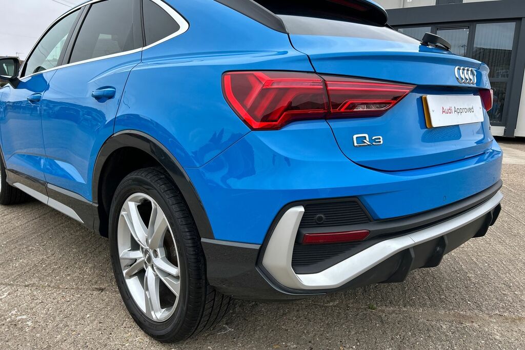 Audi Q3 Tfsi 40 Vorsprung Suv S Tronic Quattro Euro  #31