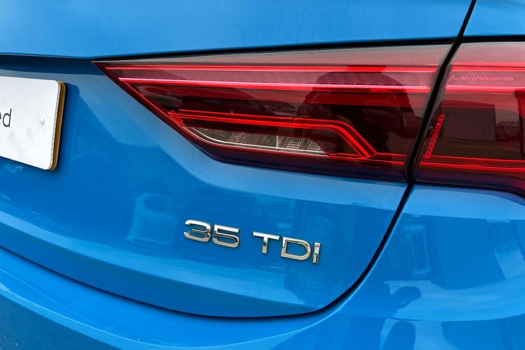 Audi Q3 Tfsi 40 Vorsprung Suv S Tronic Quattro Euro  #34