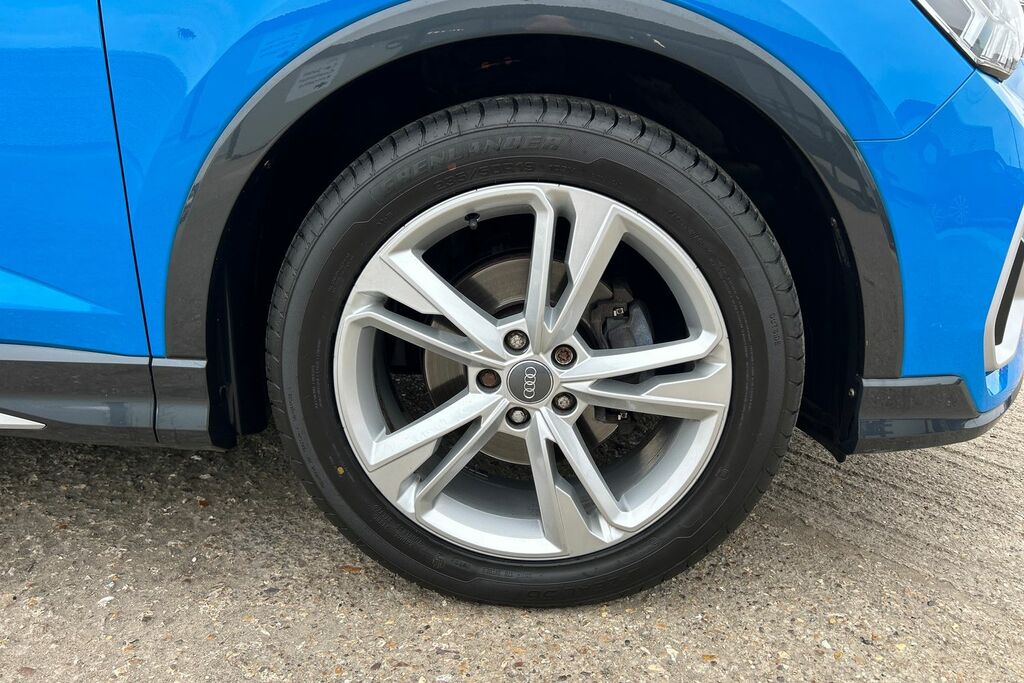 Audi Q3 Tfsi 40 Vorsprung Suv S Tronic Quattro Euro  #5