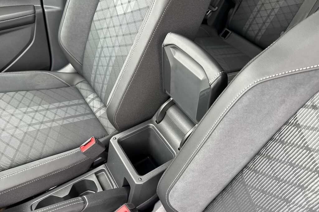 Volkswagen T-Cross 1.0 Tsi R-line Suv Dsg 115 Ps Grey #34