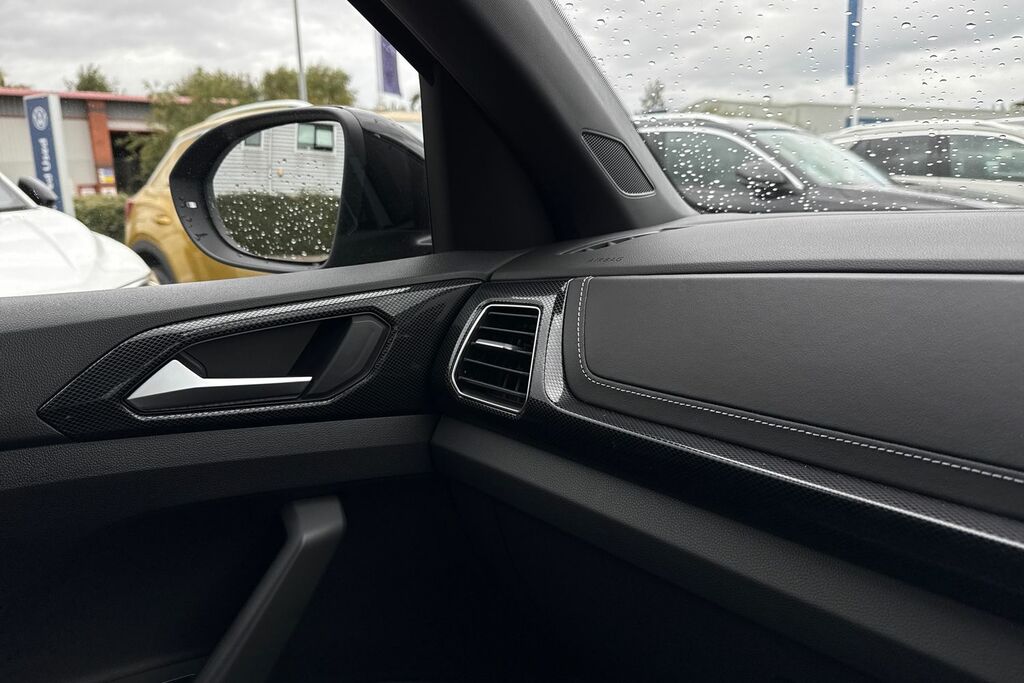 Volkswagen T-Cross 1.0 Tsi R-line Suv Dsg 115 Ps Grey #23